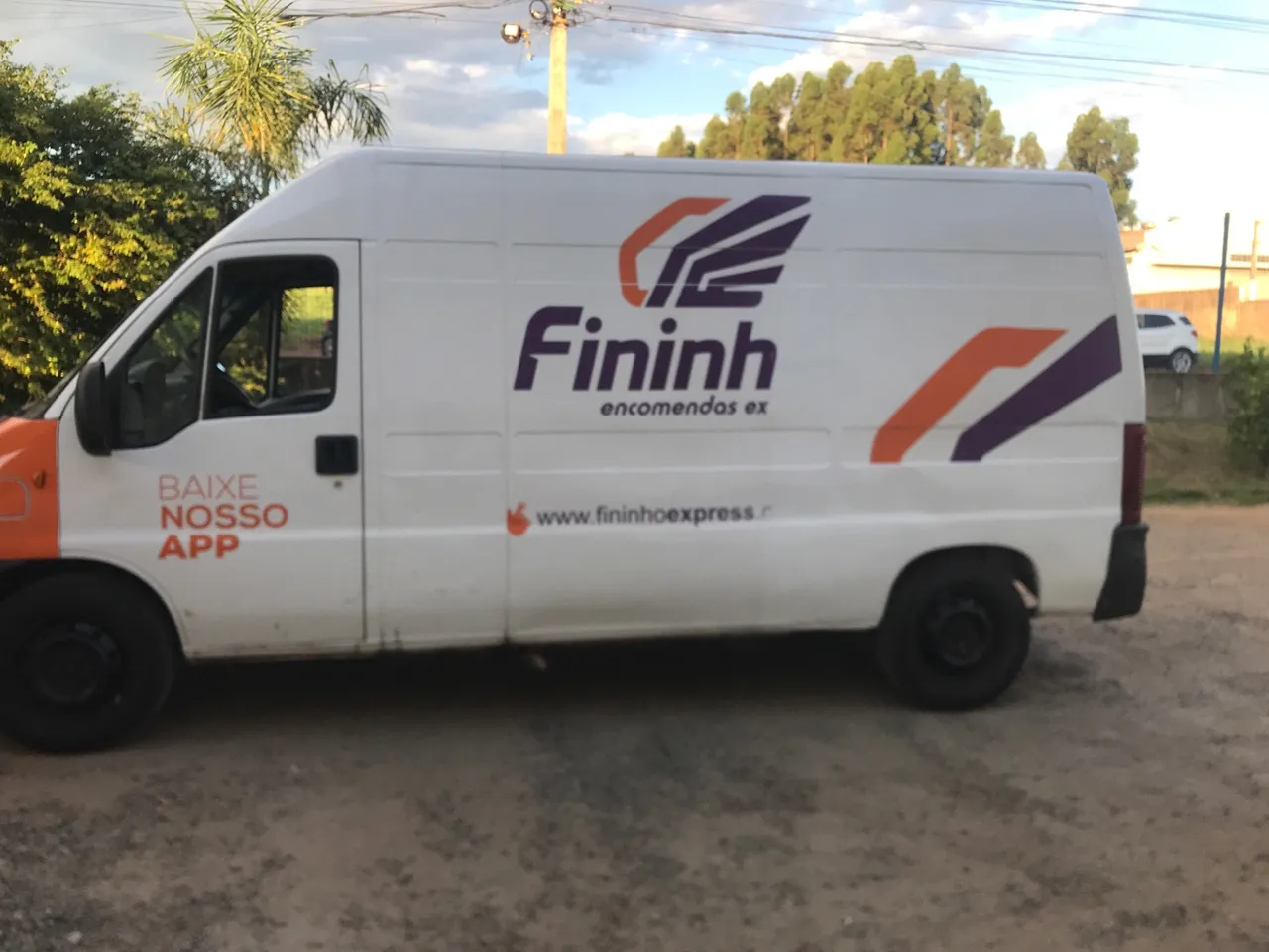 Faço fretes Maringá x região