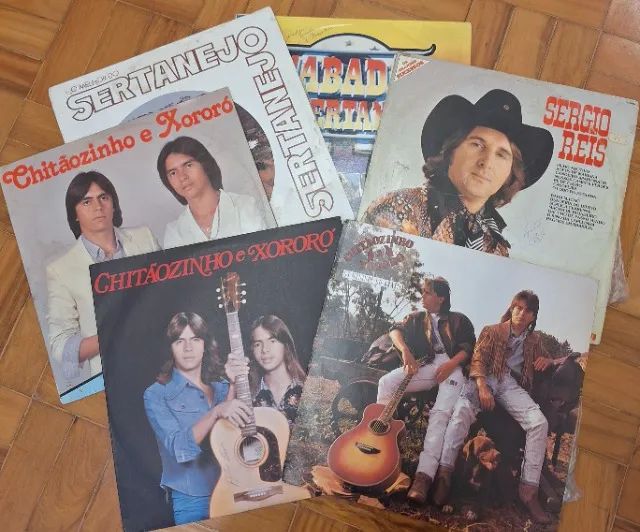 Disco de Vinil LP Sertanejo R$40 valor unitário