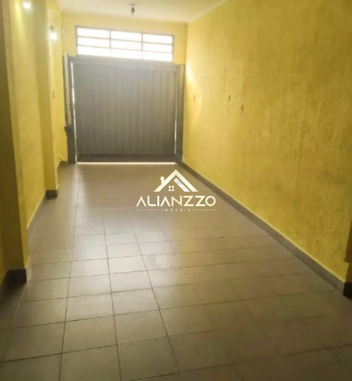 Sobrado Residencial no Bairro Vila Tibério em Ribeirão Preto/SP. Alianzzo Imóveis.