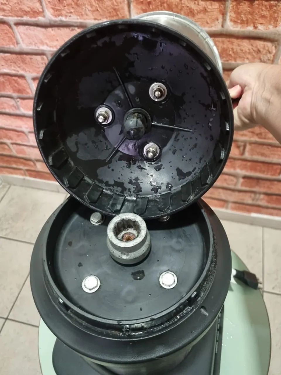 Liquidificador Comercial Skymsem Modelo LS2 Baixa Rotação - Foto 4