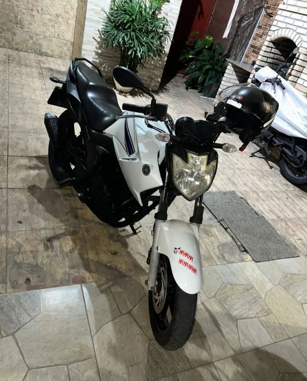Moto yamaha fazer 250c 2014