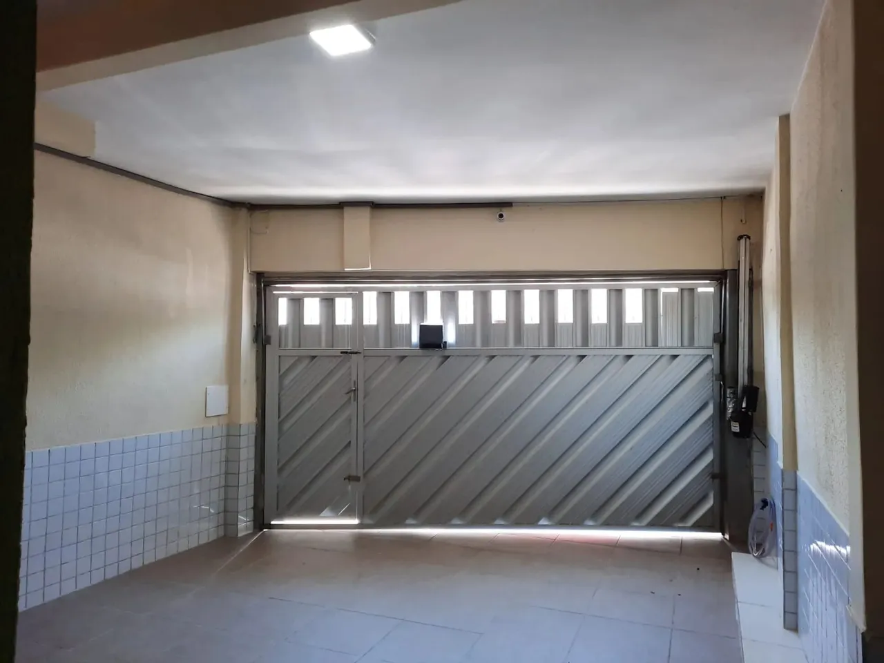 ALUGO CASA NO SÃO LÁZARO