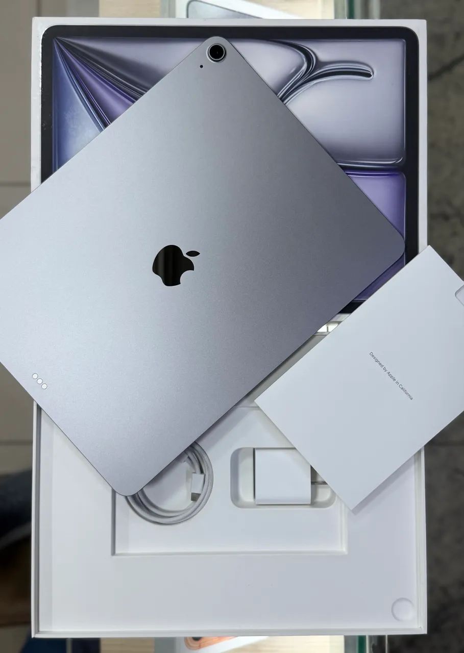Ipad air 13 polegadas m3 128gb garantia Apple até 07/12/2027 LOJA FÍSICA ( 128 gb )