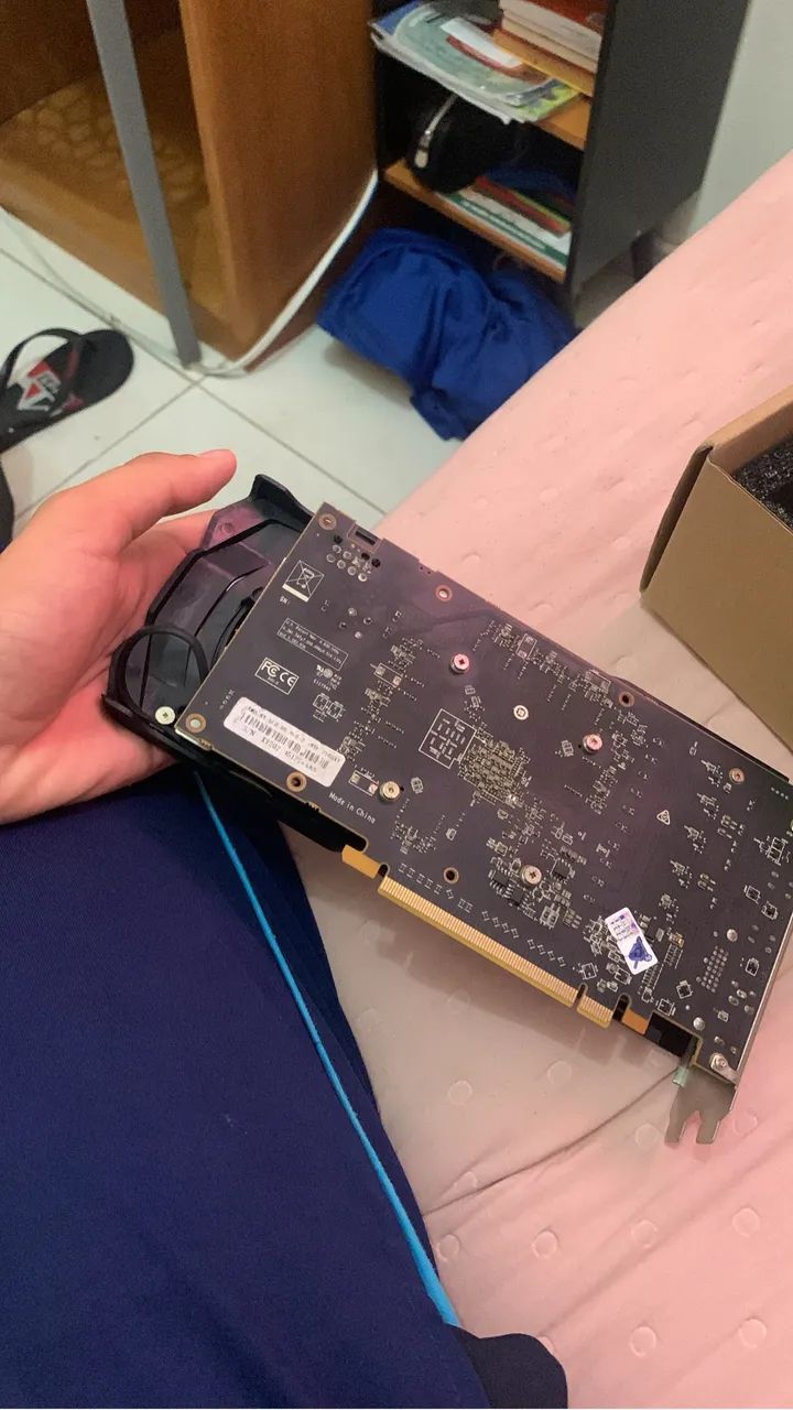 Placa de vídeo rx 580 -  funcionando perfeitamente  - Foto 3