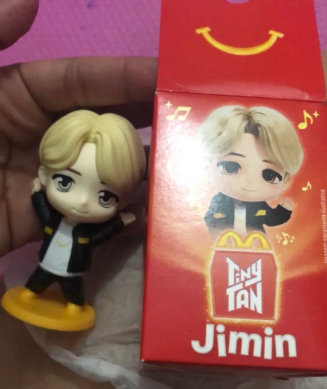 Bonecos K-pop colecionáveis MAC Donalds - Foto 4