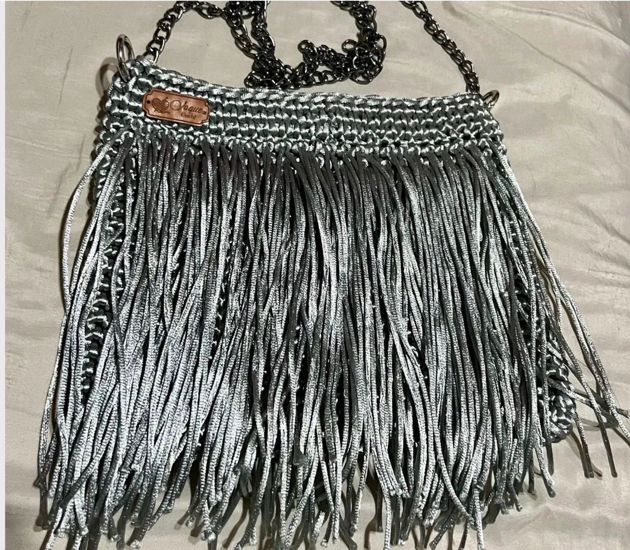Bolsa artesanal com fio marítimo prata transversal nova 