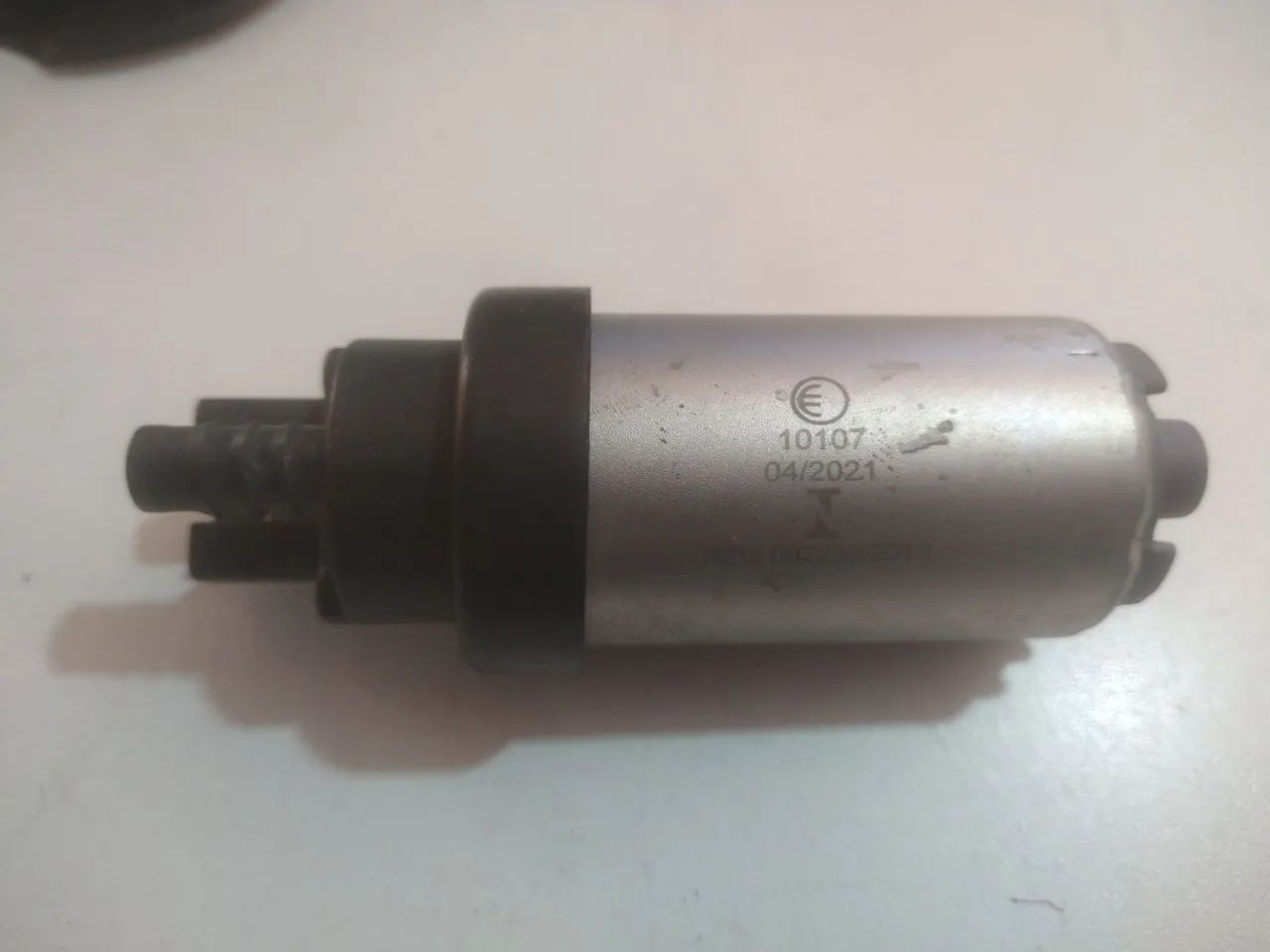 Bomba de combustível universal nova