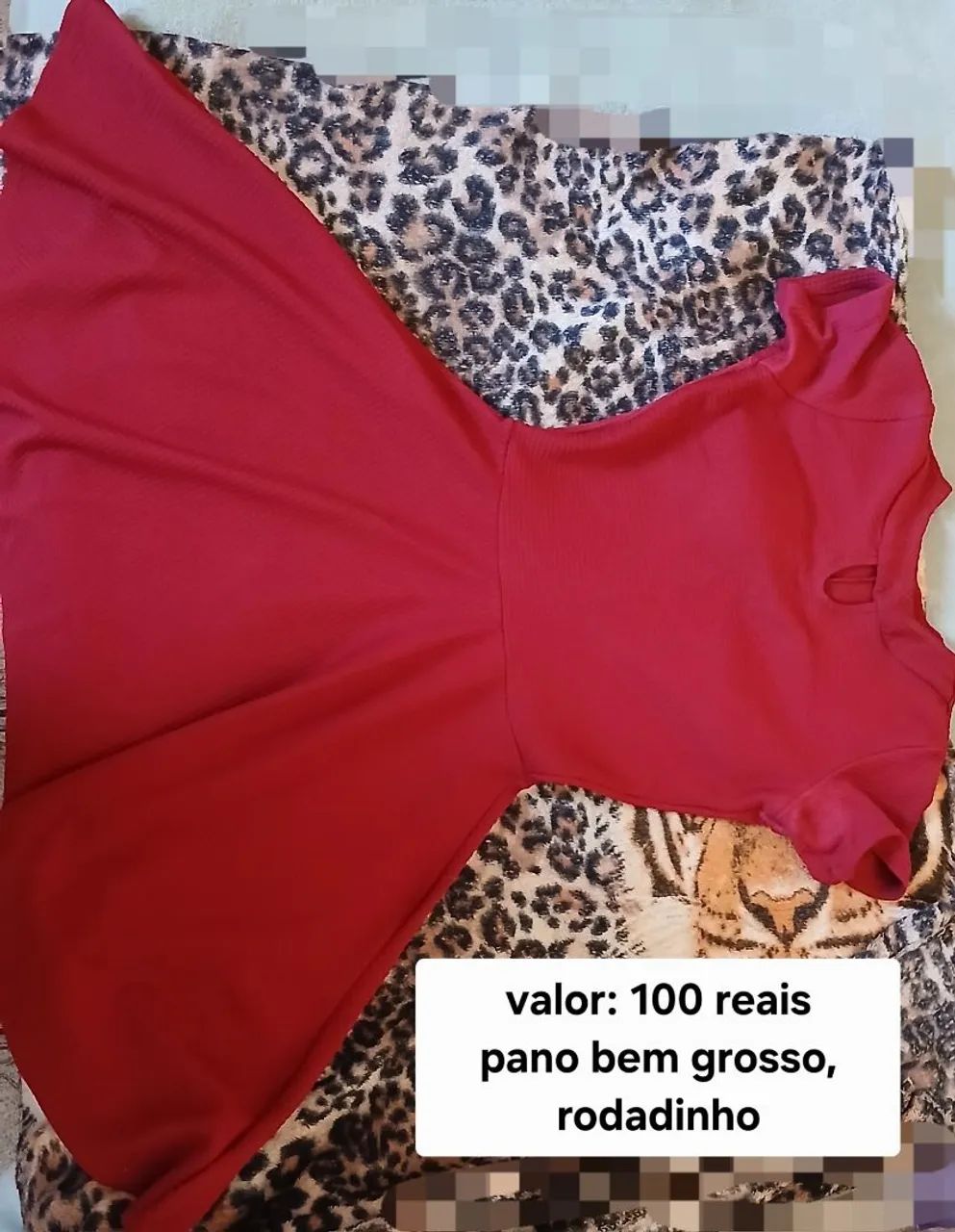 Vendo essas peças de roupas em excelente estado