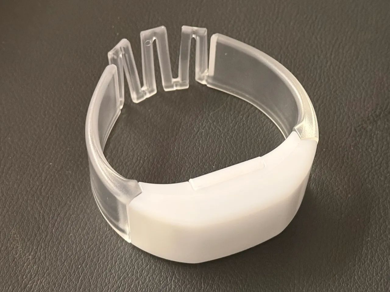 Vendo pulseiras LED radiofrequência (?Coldplay?) - Foto 2