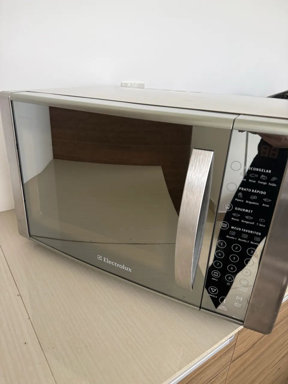 Microondas 31 Litros Electrolux - Foto 2