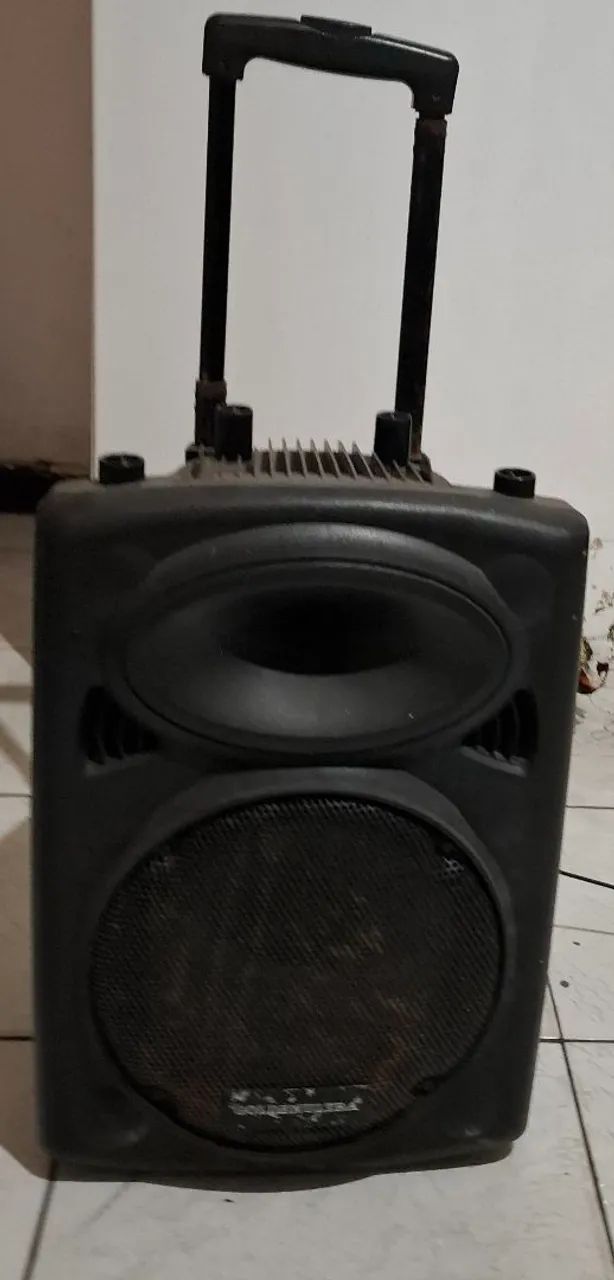 Caixa de som amplificada potente