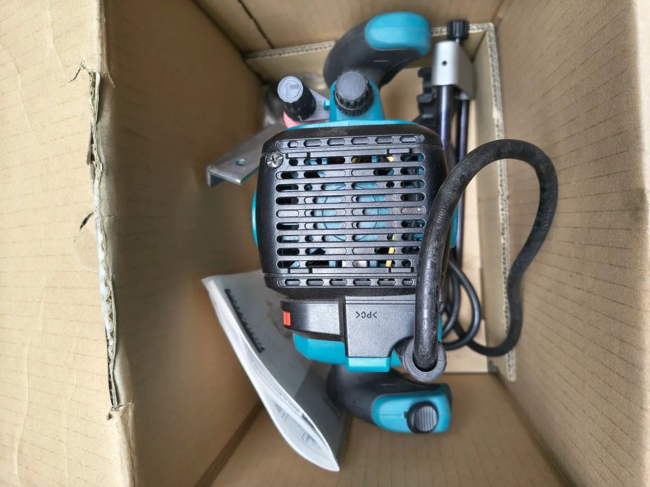 Tupia de Coluna Makita RP2301FC - Foto 3