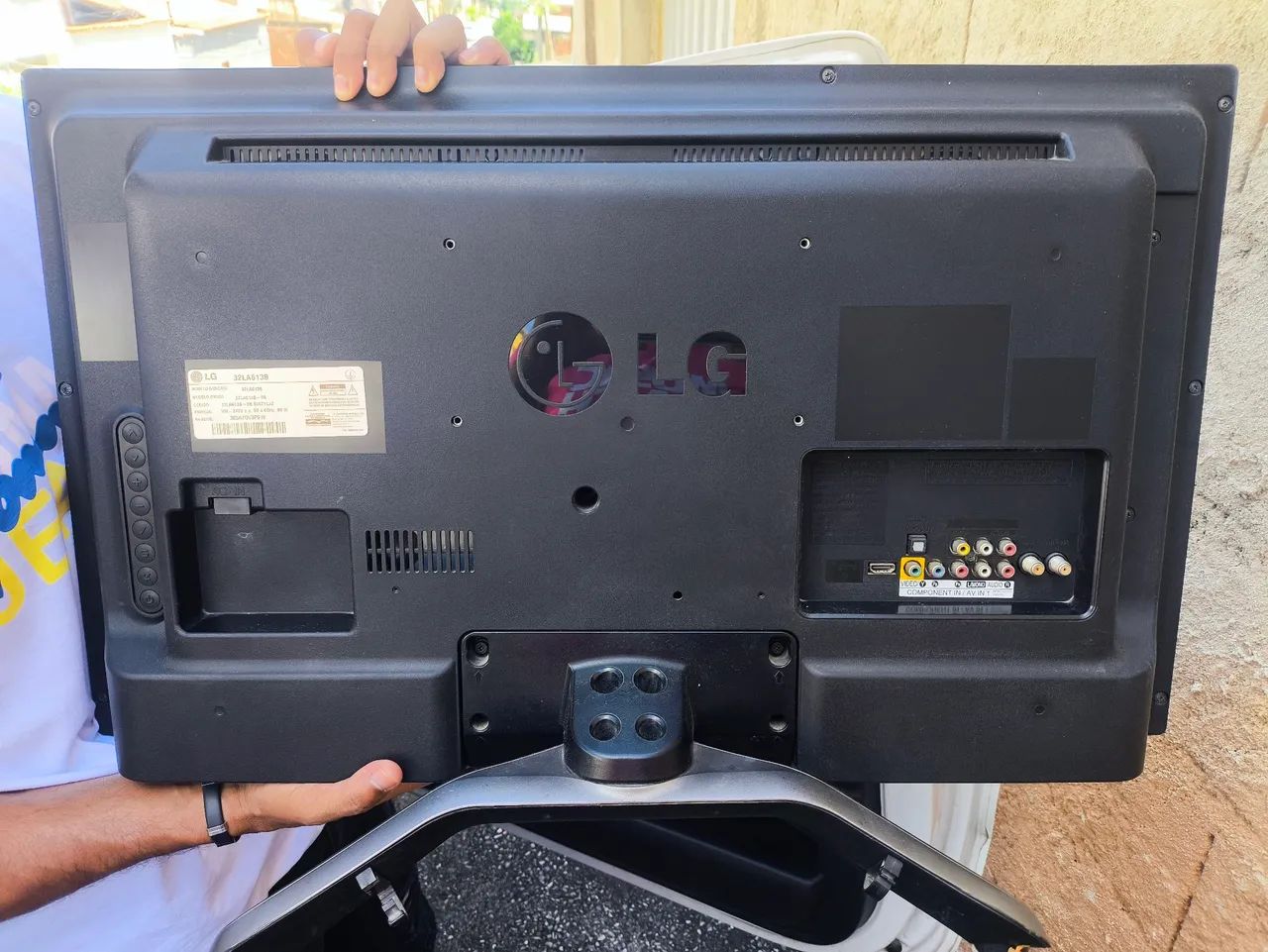 Tv LG LCD 32polegadas bivolt  - Foto 2