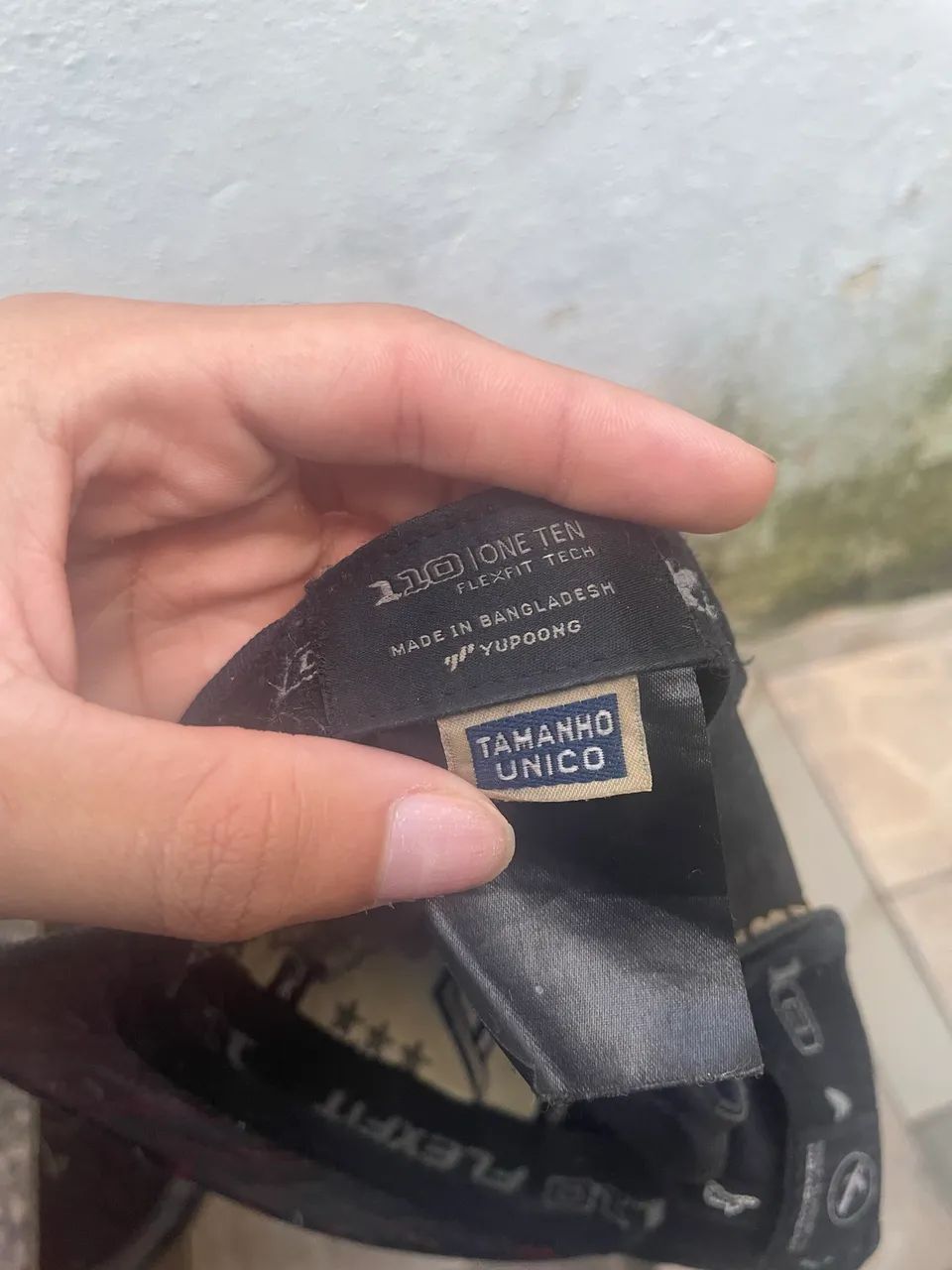 VENDO BONÉ LOST AZUL BEBÊ PREÇO DE DESAPEGO - Foto 2