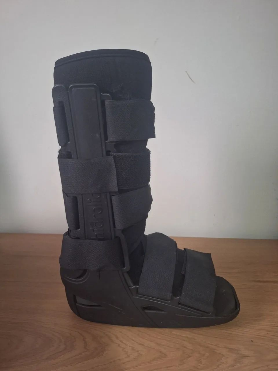Bota ortopédica 40-42 - Foto 2