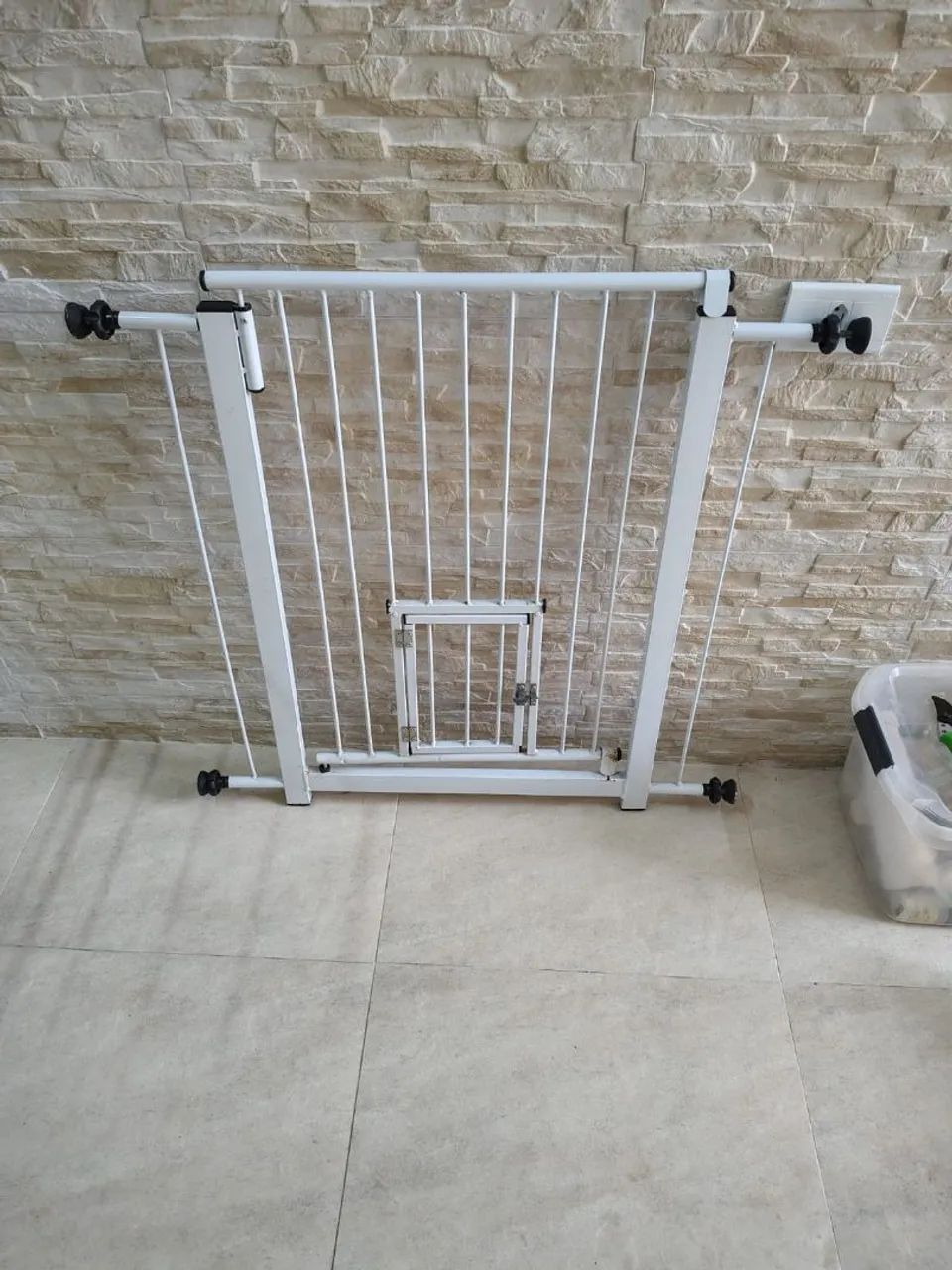 Grade de proteção para porta