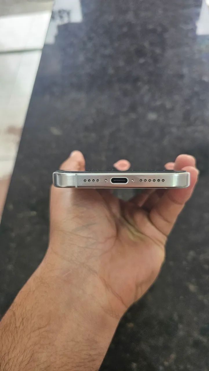 Iphone 15 pro max - Foto 3