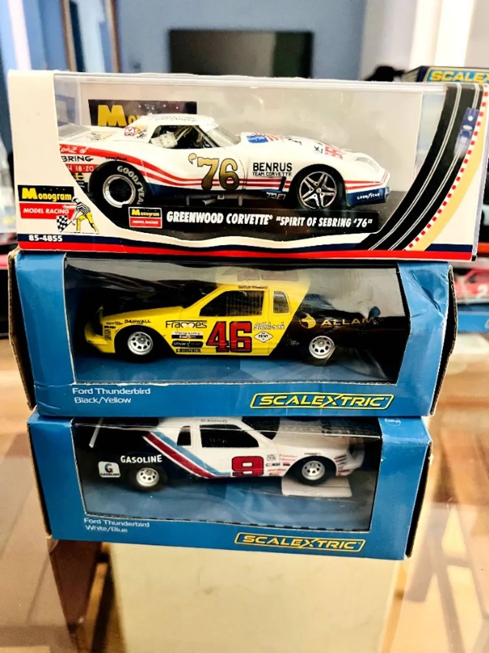  Scalextric Ford Thunderbird 'Allama' 1:32 Carrera Evolution Elétrico Exclusivo - Foto 4
