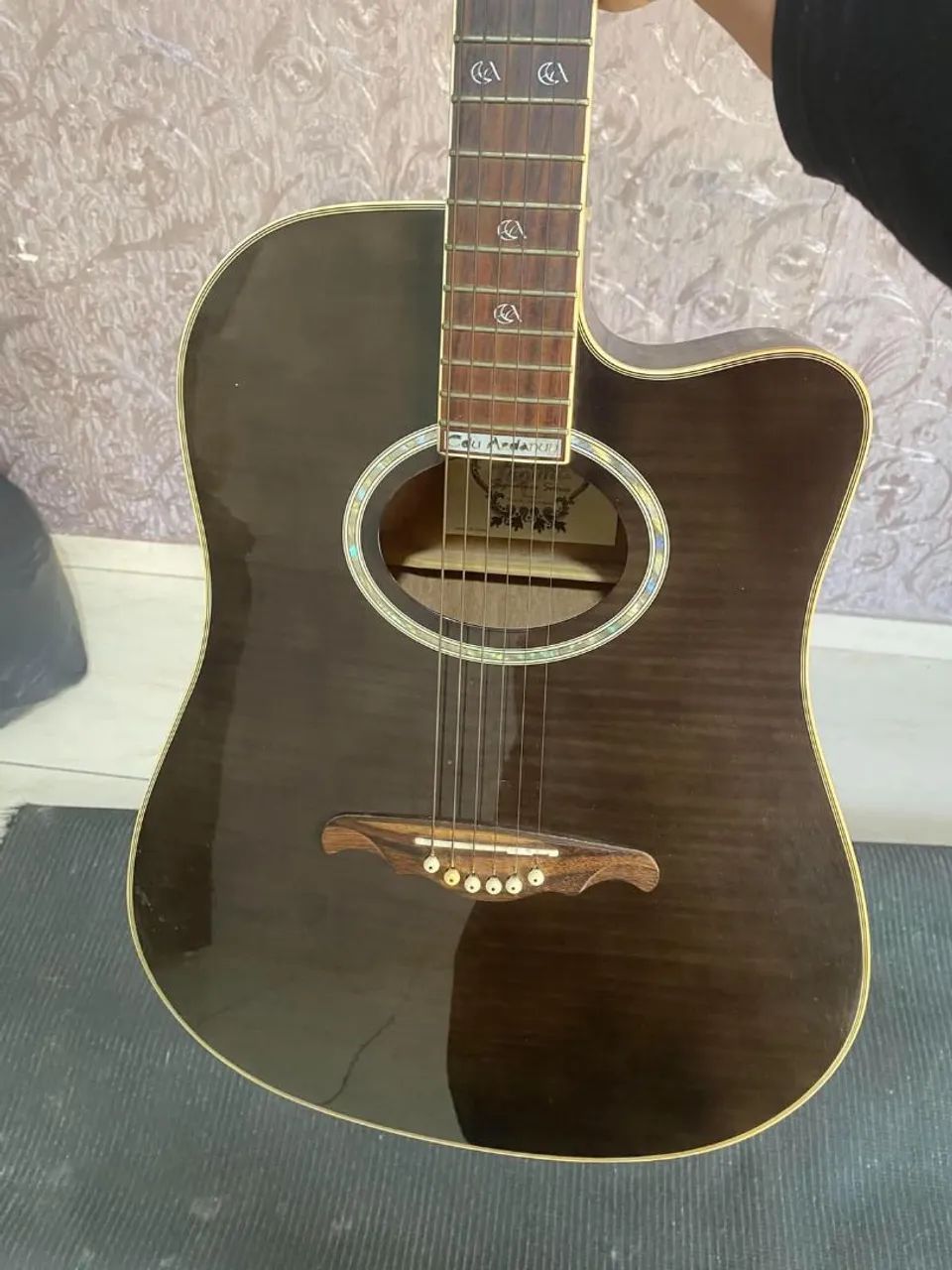Vendo violão 
