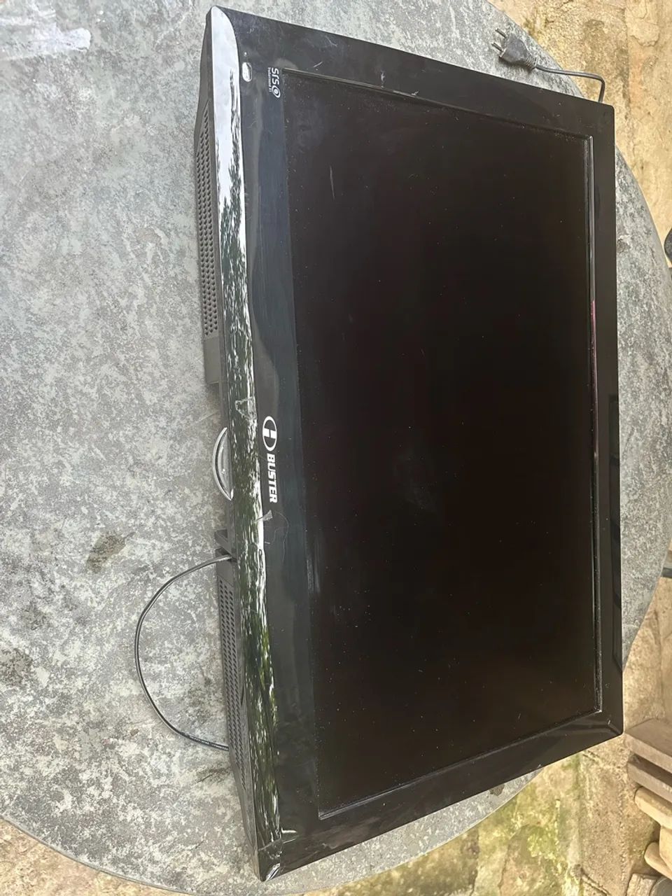 Vendo TV com defeito para conserto ou retirada de peças  - Foto 2