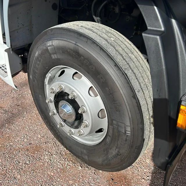 Caminhão Daf Xf 105 Ftt 510 6x4 (diesel) (e5) 2020 - Foto 9