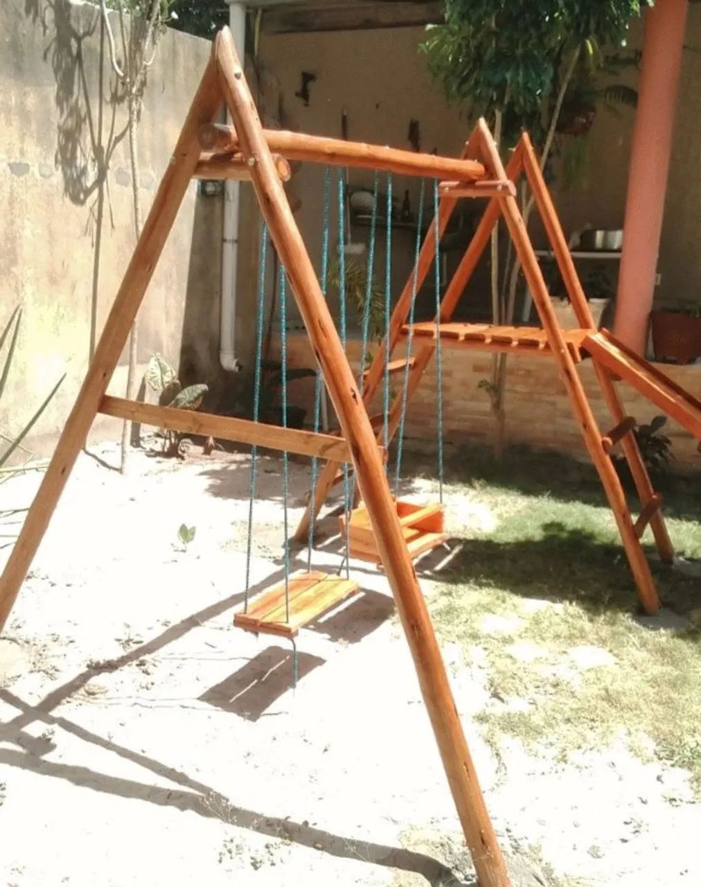 Playground de madeira parquinho 