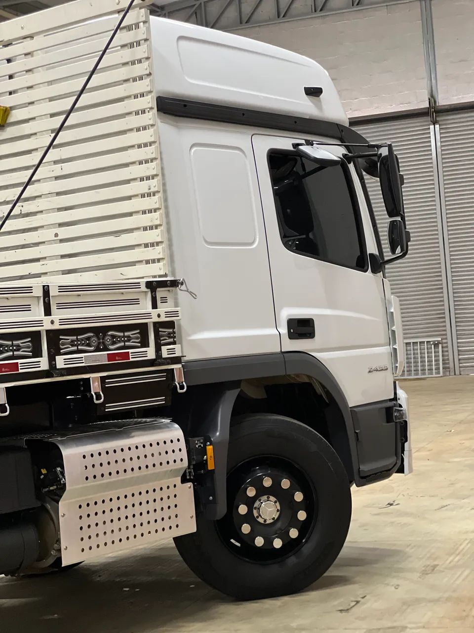 MB ATEGO 2433  - Foto 5