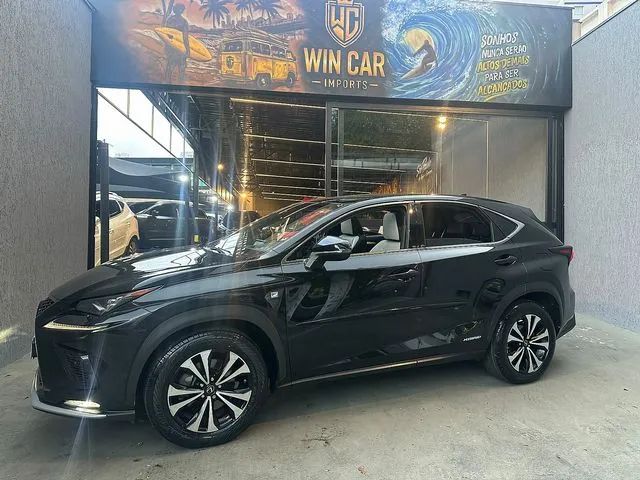 Lexus NX-300