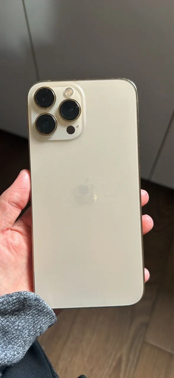 iPhone 13 Pro Max dourado - Foto 2