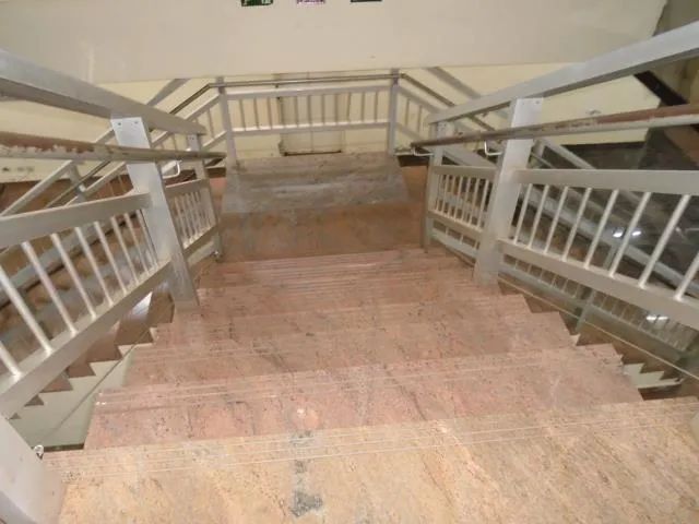 Comercial Sala Comercial em Uberlândia - Foto 2