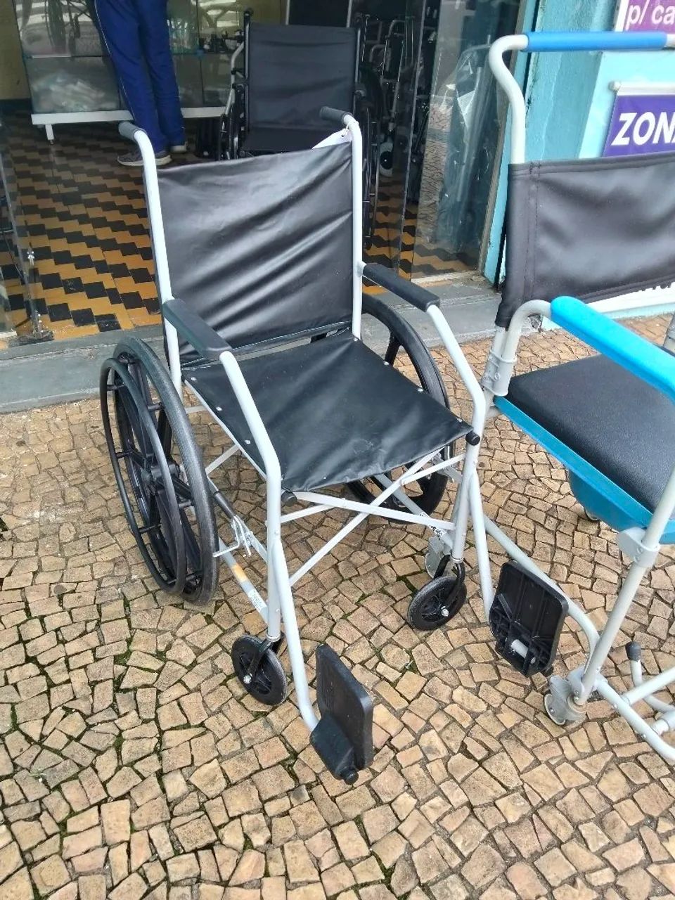 Locação de cadeira de rodas  - Foto 2