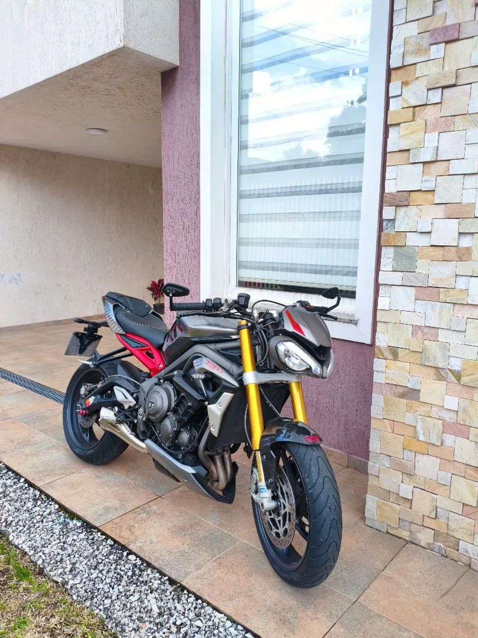 Triumph Street Triple RS - Foto 6