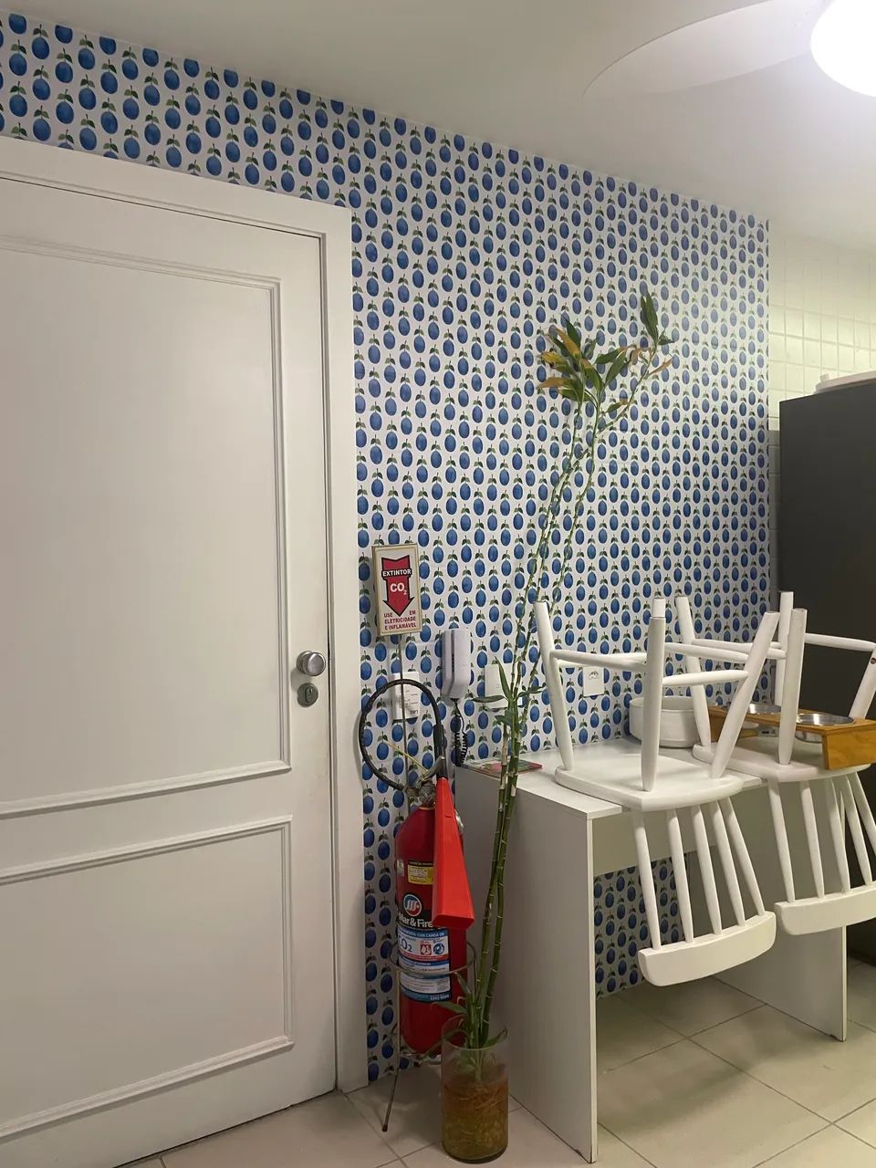 Instalação de pape de parede e adesivos! - Foto 5