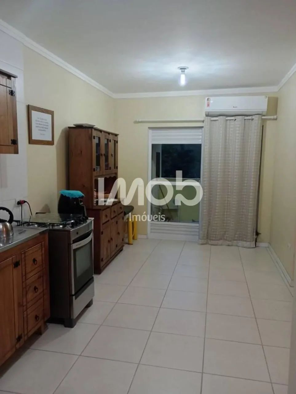 APARTAMENTO COM 2 QUARTOS - VILA LENZI