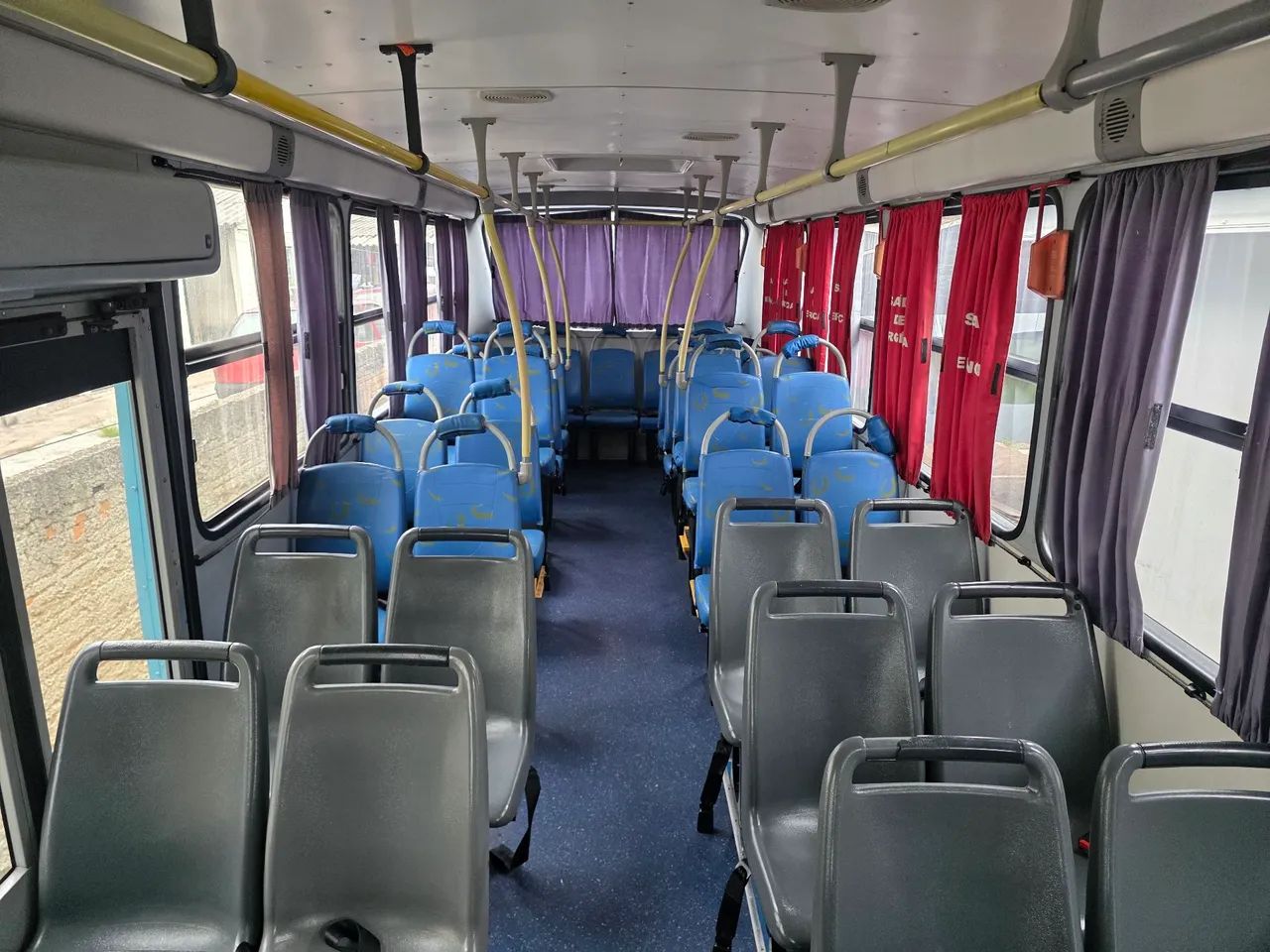 Ônibus escolar - Foto 12