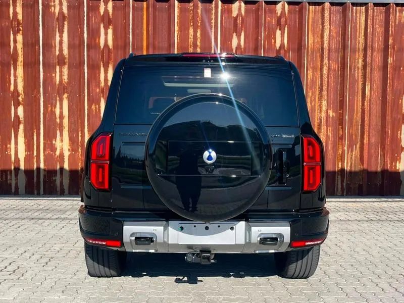 Denza B5 SUV híbrido plug-in, foto 18 de 18