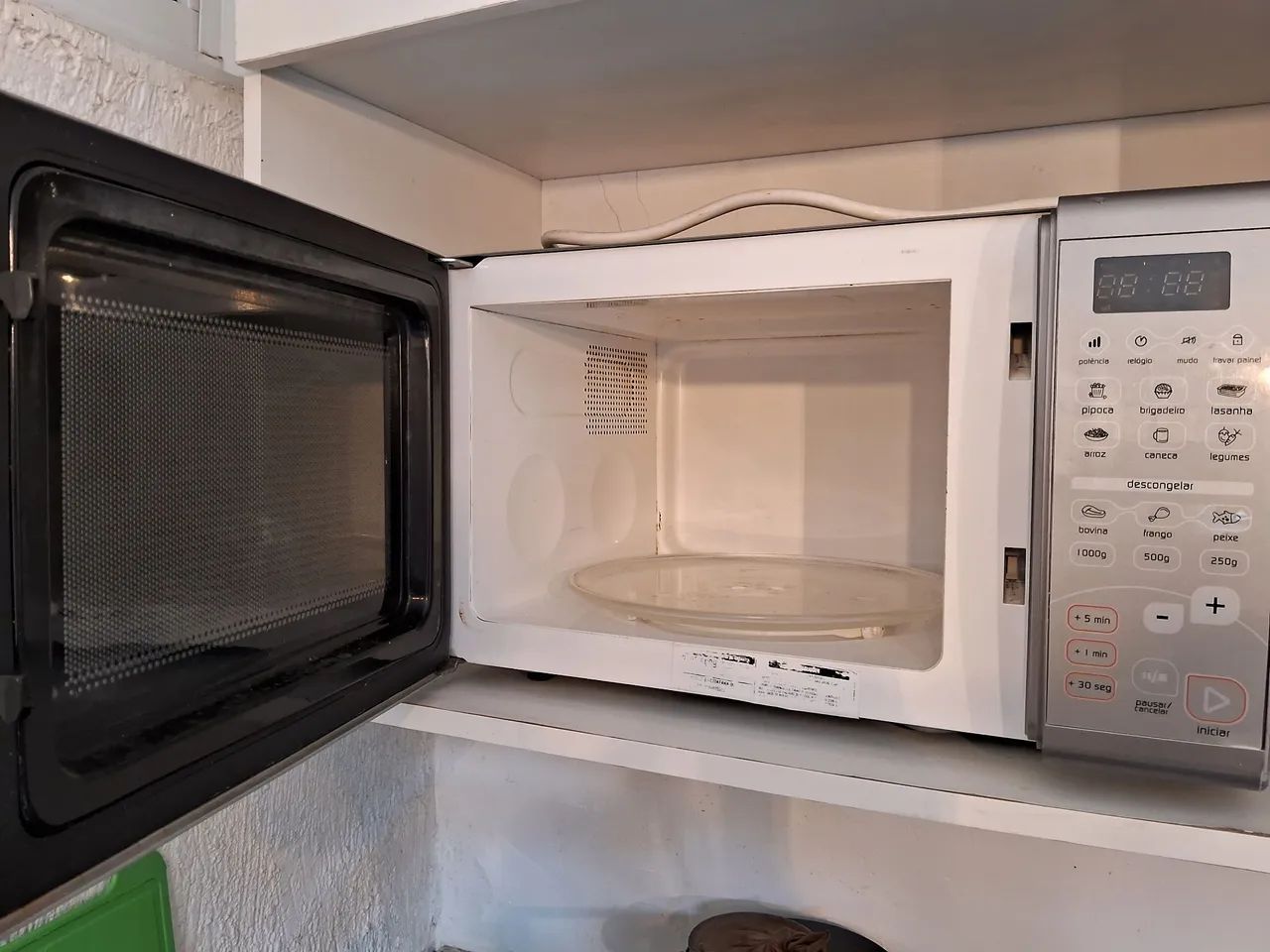 Microondas e cafeteira com defeito - Foto 2