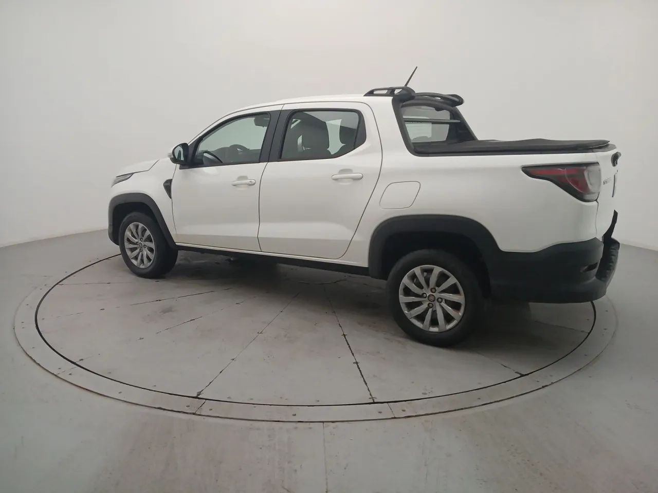 Fiat Strada Freedom 1.3 Flex 8V CD 2025 - Foto 3