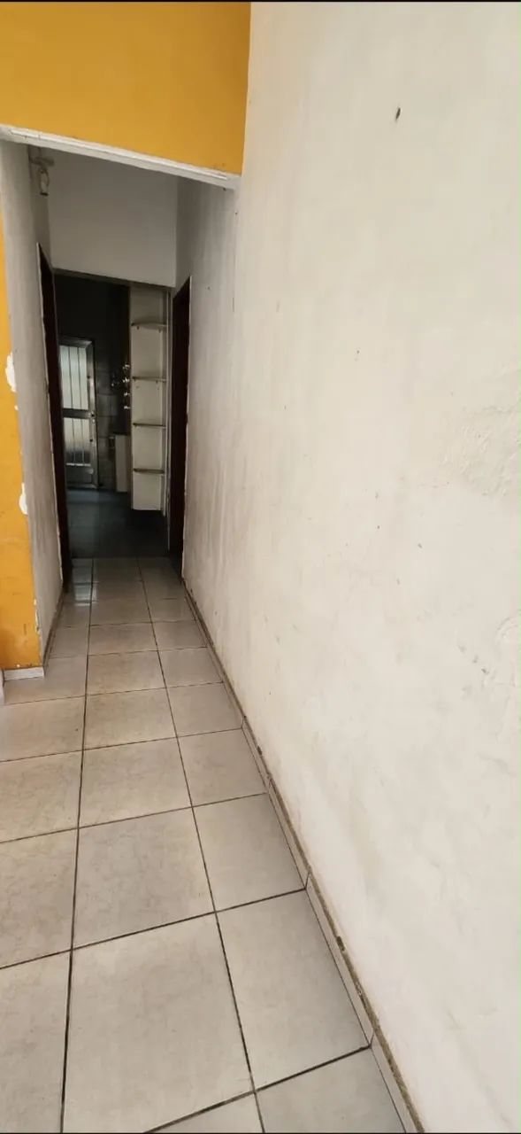 OPORTUNIDADE,pode virar 2 casas com entrada independente - Foto 5