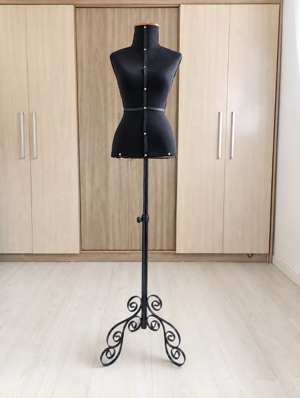 Manequins para loja/brechó - R$ 100 cada