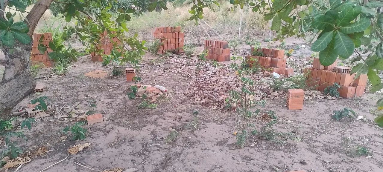 Vendo ou troco terreno com casa  - Foto 5