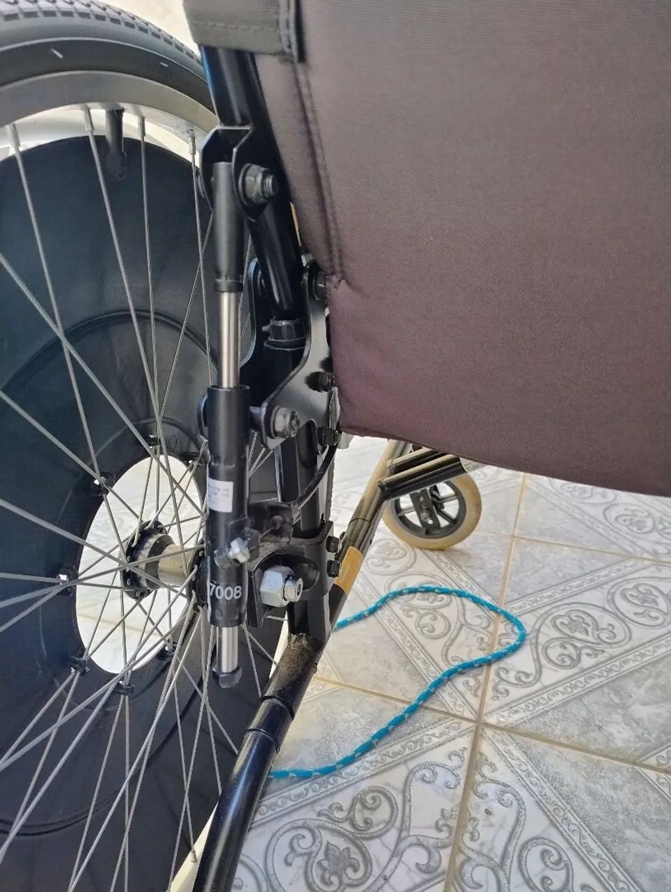 Cadeira de rodas ortobras reforçada reclinavel  - Foto 4