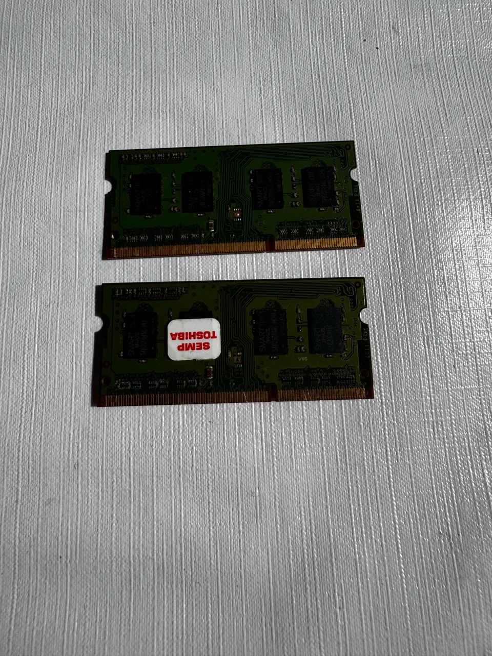 Smart memória para Notebook 2GB 1Rx8  10600s Kit c/2pçs (Usada) - Foto 2