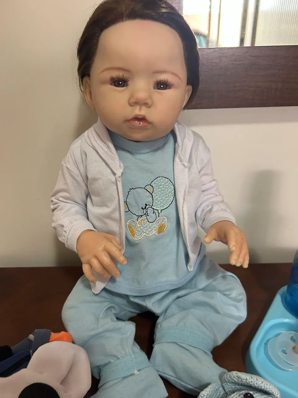 Boneco bebê reborn silicone com acessórios  - Foto 4