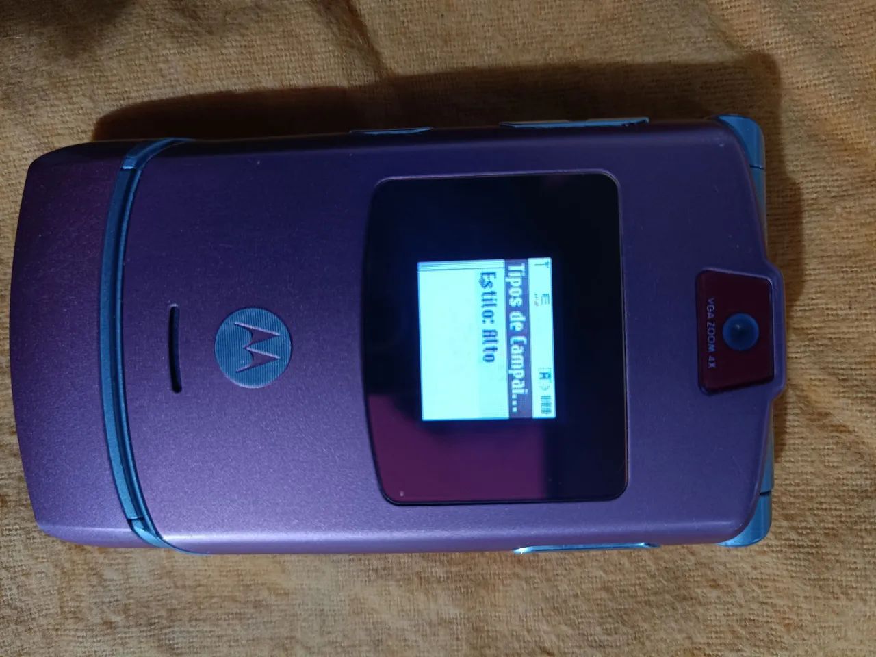 Motorola V3 Anos 2000 - Foto 5
