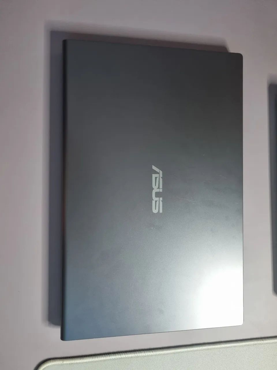 Asus vivobook x515m