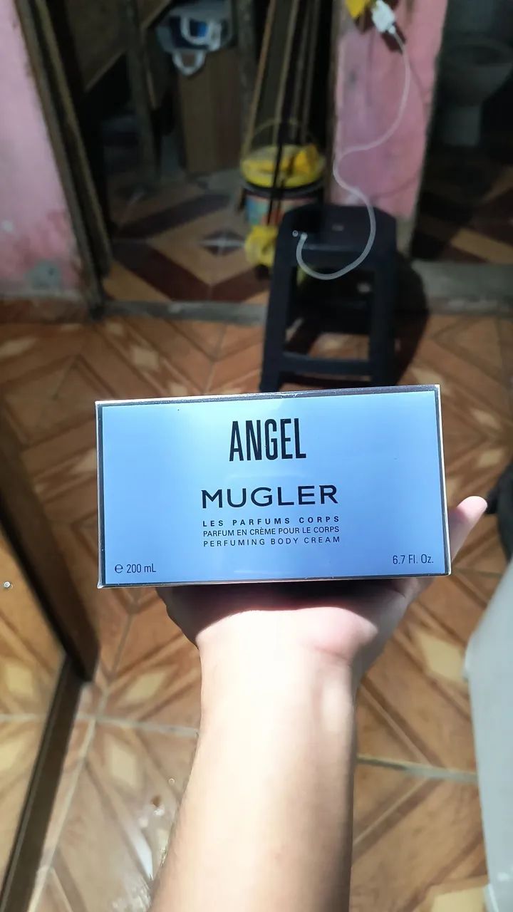 Creme Corporal Angel Mugler Perfumado Pasta De 200ml Concentrado