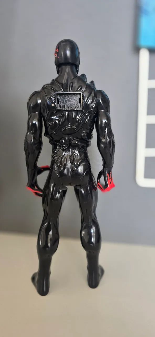 Boneco homem Aranha spd Max VENON  usado - Foto 3