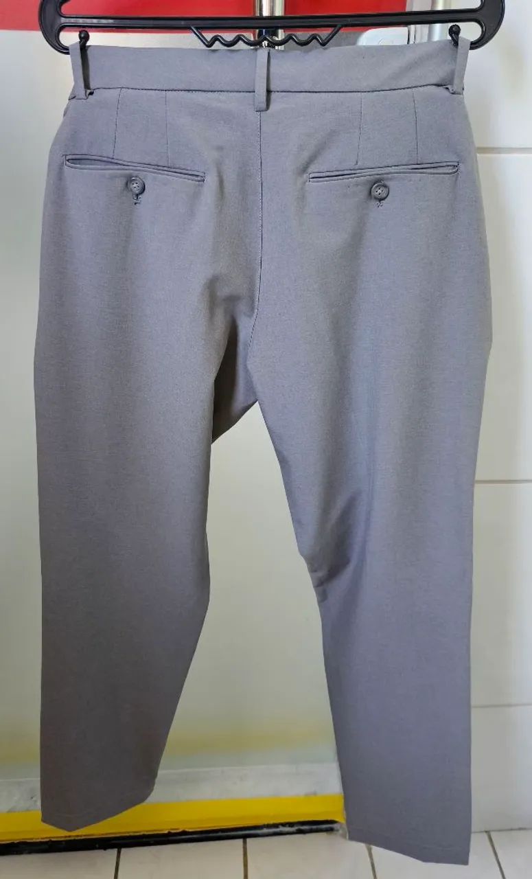 [VAN HEUSEN] Calça alfaiataria cinza slim - Foto 2