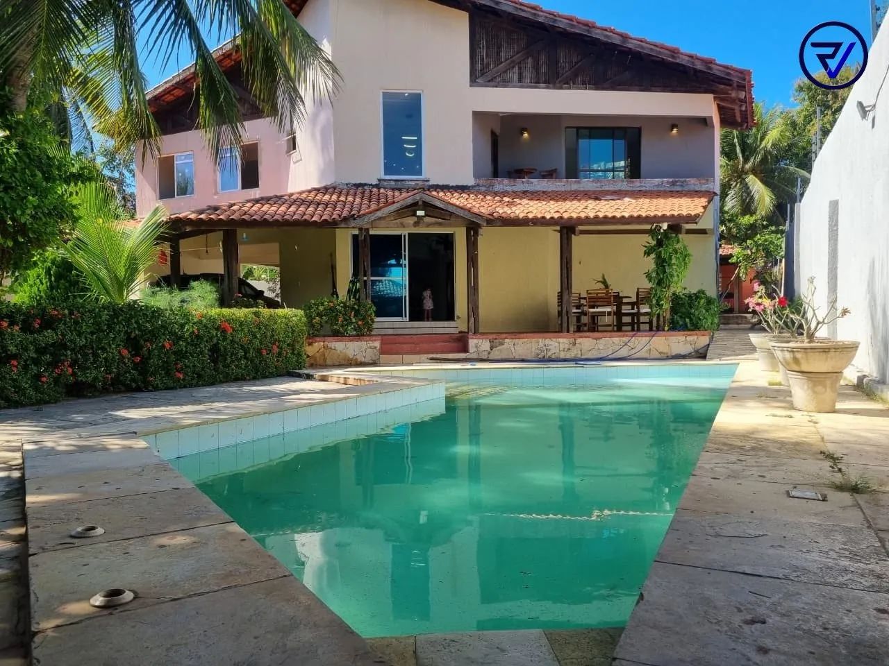 CASA DE PRAIA COM LUXO E CONFORTO NO PACHECO